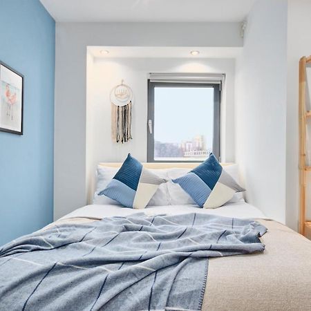 리즈 Large Duplex Penthouse - Parking 아파트 외부 사진